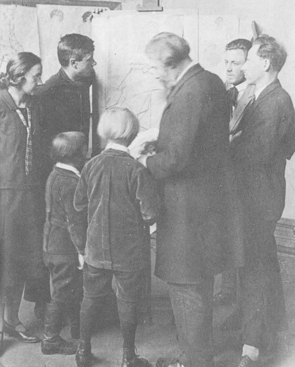 Image - Oleksa Novakivsky with Novakivsky Art School students.